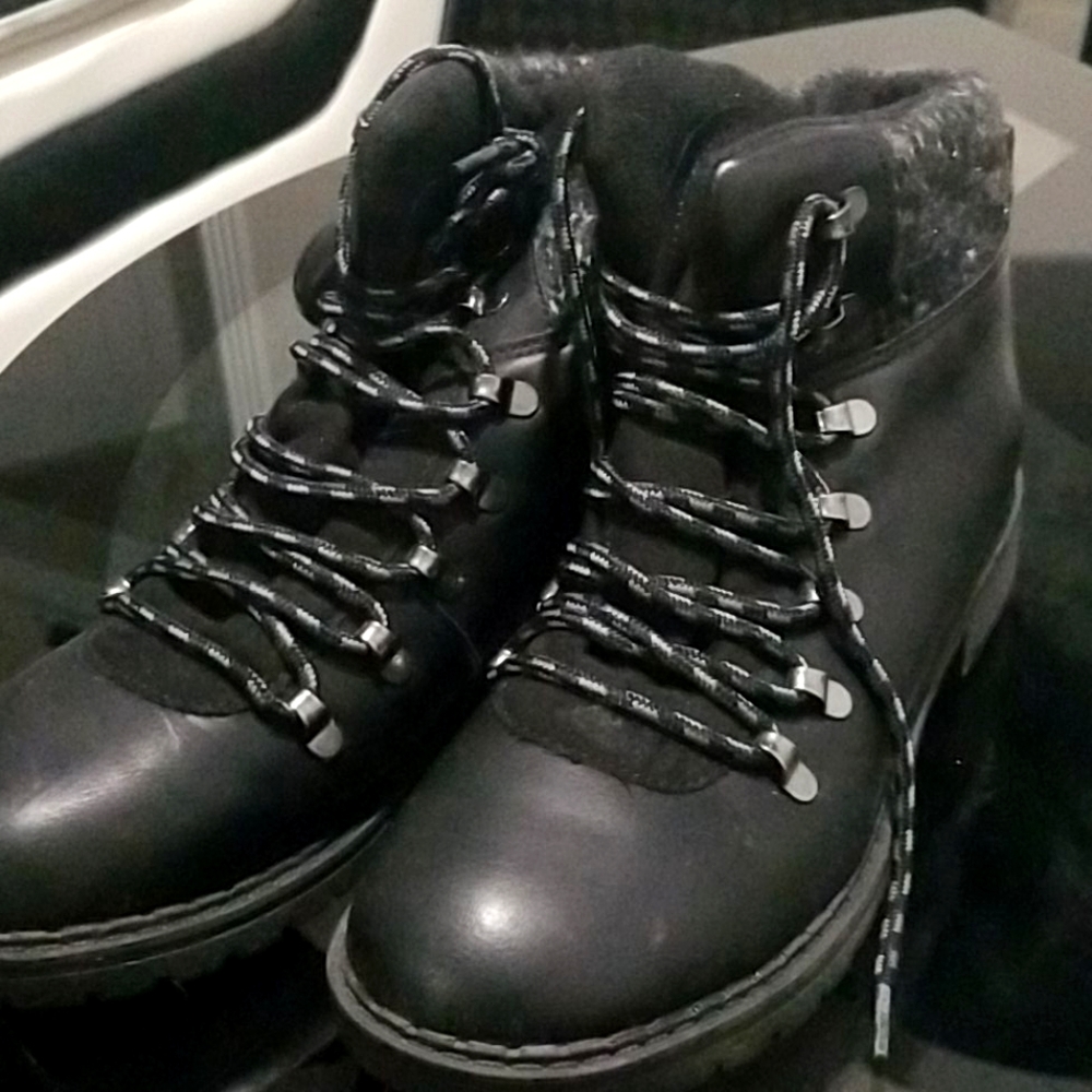 Winter boots